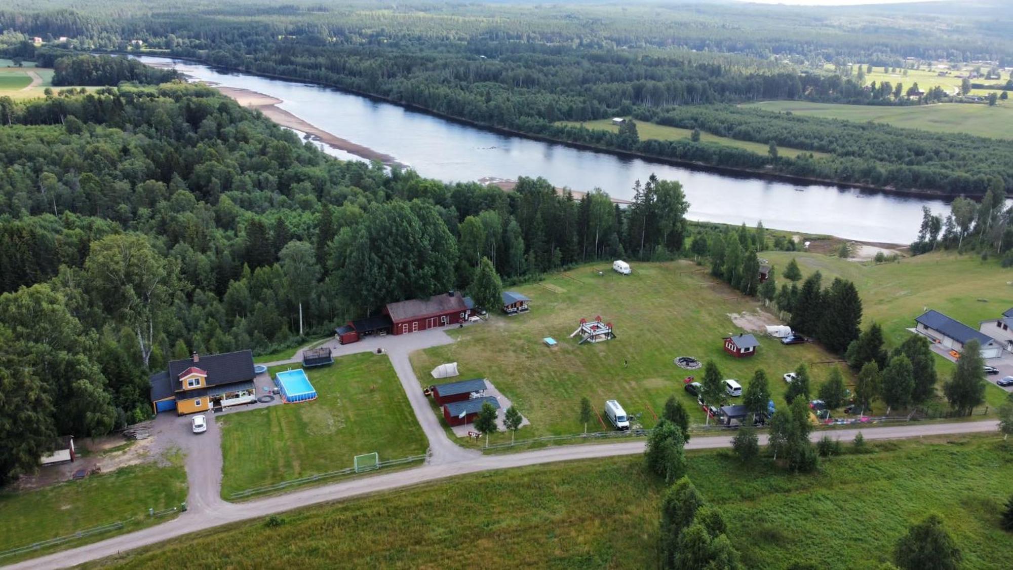 Hôtel Camping Djupdalen à Ekshärad Extérieur photo